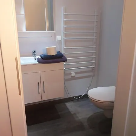 Einzelzimmer Mit Bad Hg 3 *